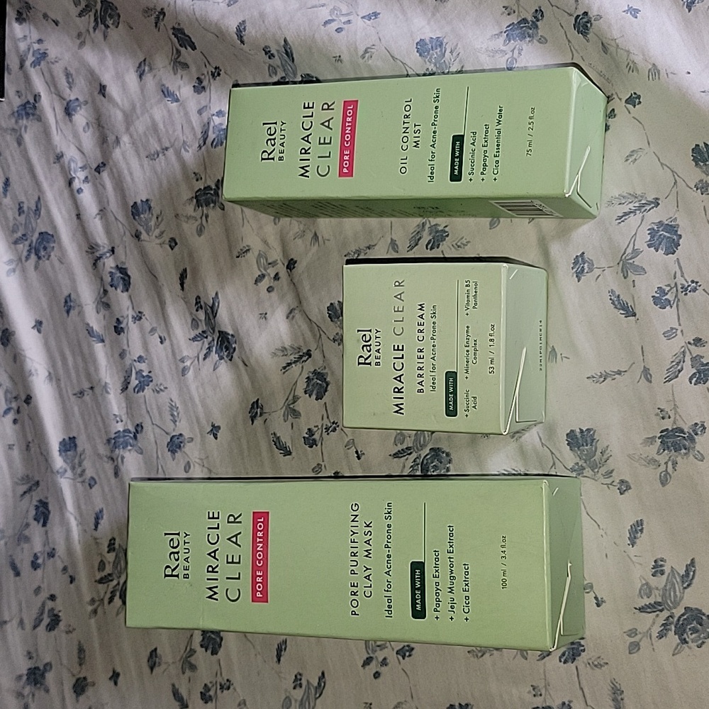 RAEL BEAUTY MIRACLE CLEAR TRIO For Acne-Prone Skin
